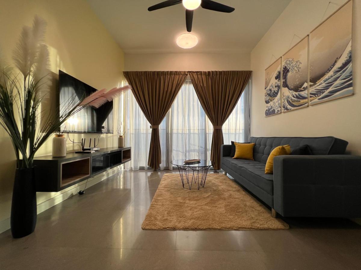 Attic Home Melaka Imperio Residence & Jonker מראה חיצוני תמונה